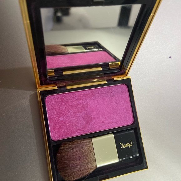 Vintage YSL blush - Picture 4 of 5